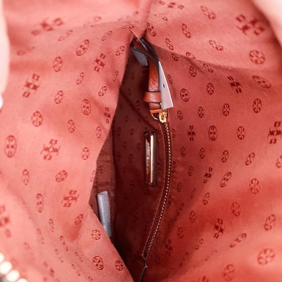 Gabysbags👜💕-Tory Burch Foldable Crossbody - Picture 5 of 6